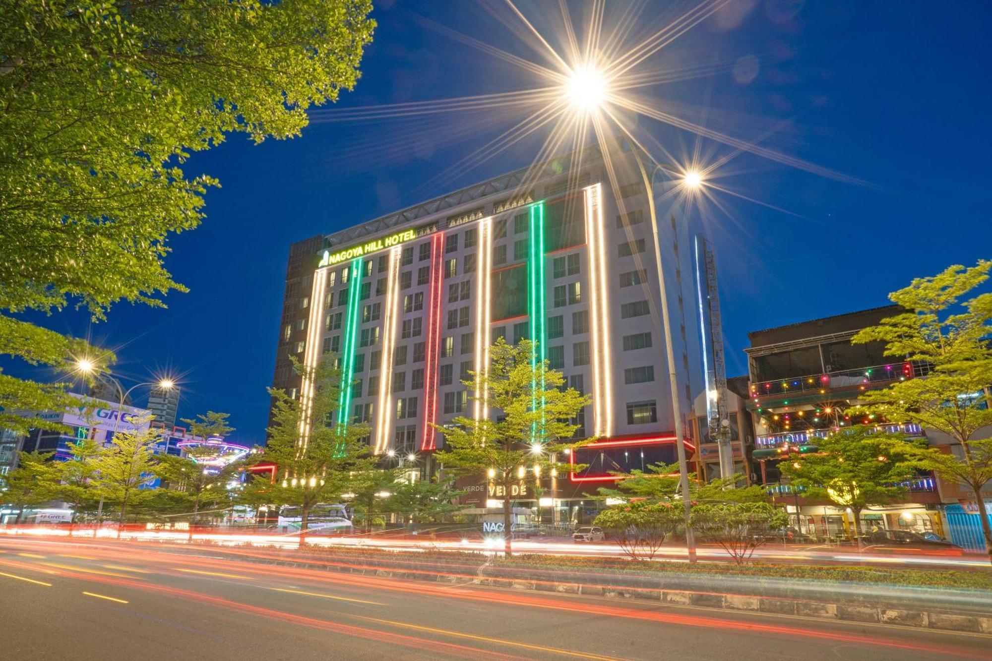 Nagoya Hill Hotel Batam Kültér fotó