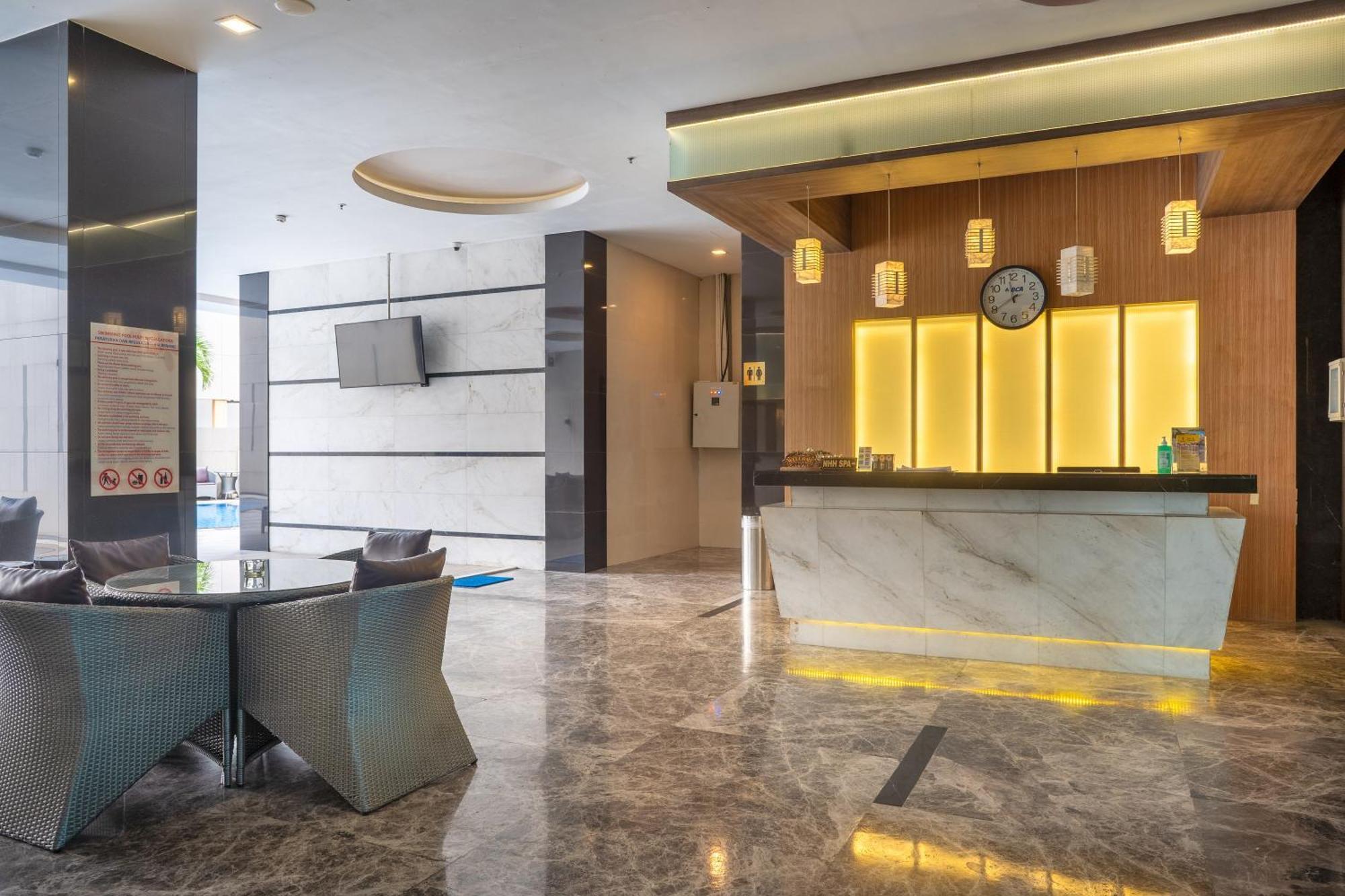 Nagoya Hill Hotel Batam Kültér fotó
