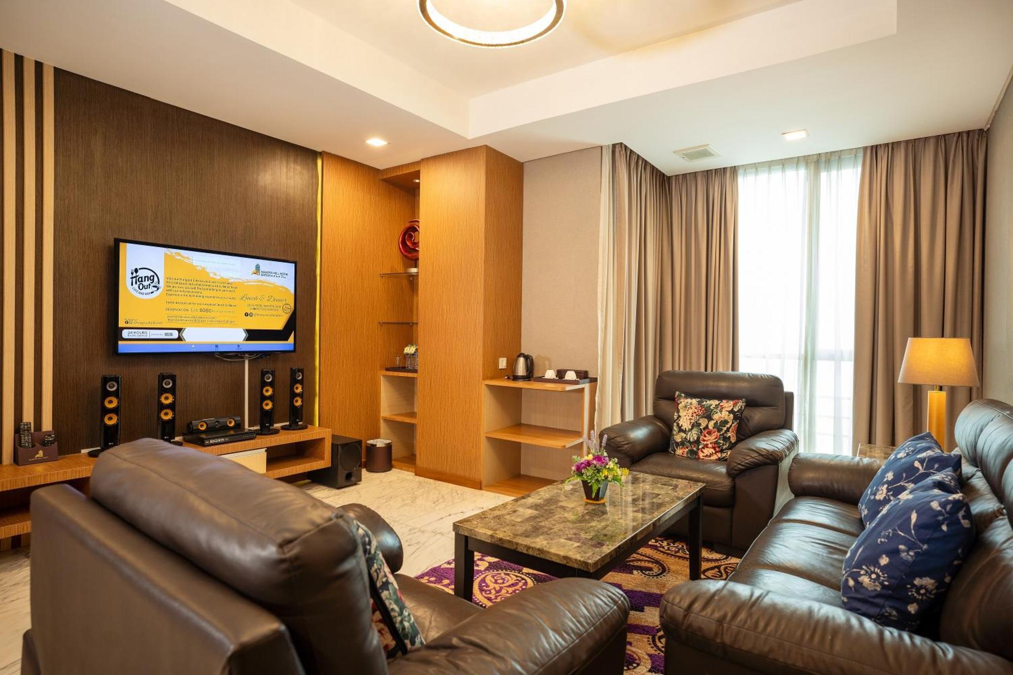Nagoya Hill Hotel Batam Kültér fotó