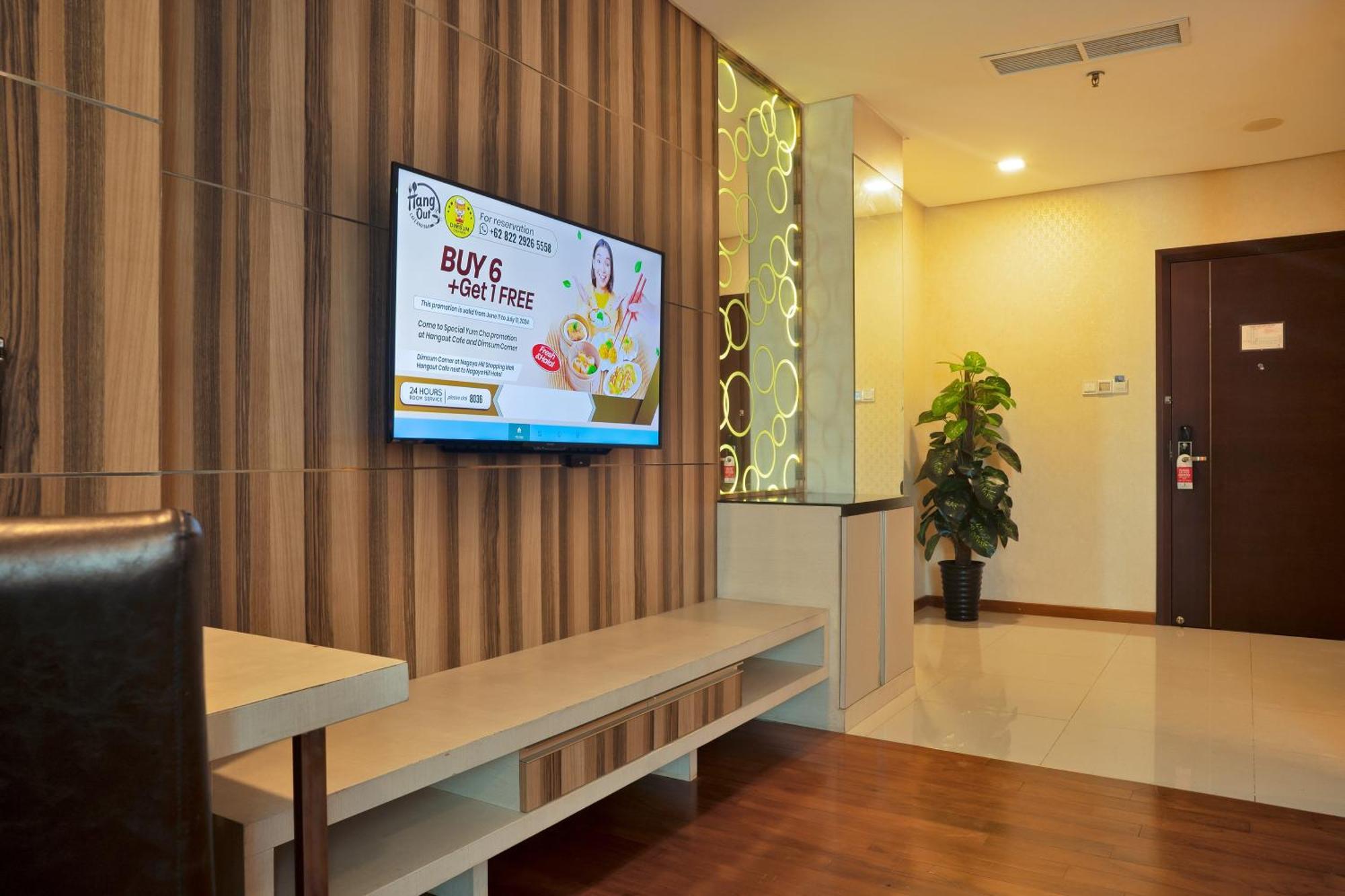 Nagoya Hill Hotel Batam Kültér fotó